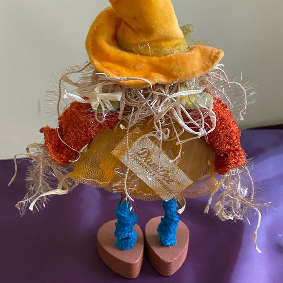 Standing 10” Adorable Scarecrow - Picture 2 of 4